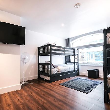 Spacious Apartment In Piccadilly Sleep 6 Vrb Londres Exterior foto